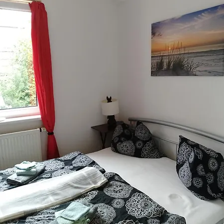 Jules Heim Mit Herz * Hanshagen (Lubmin)